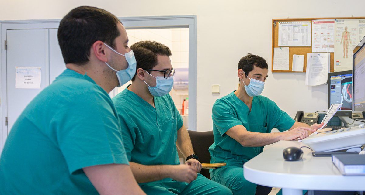 análise médica durante tratamentos de hiperplasia benigna da próstata